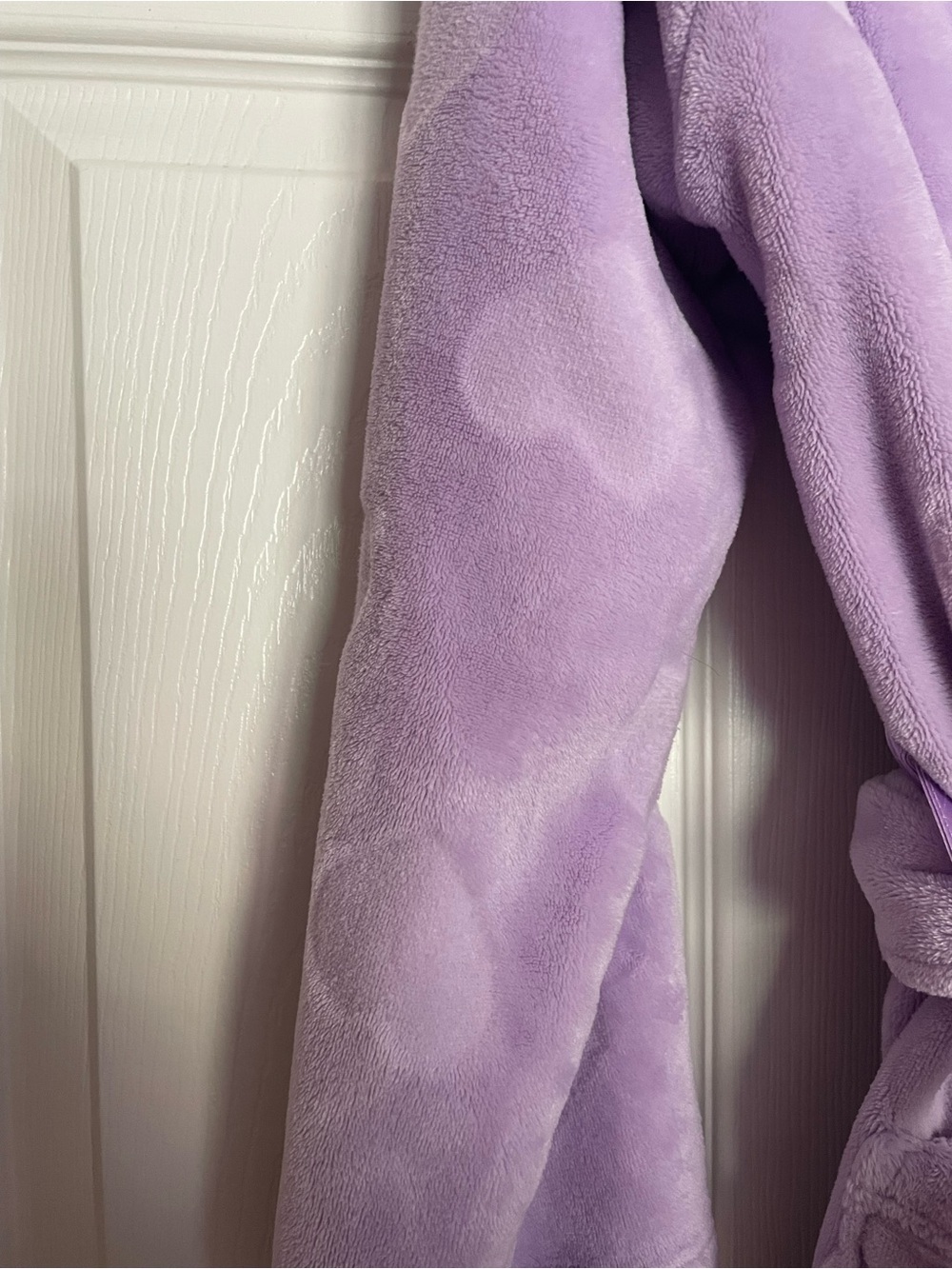Victoria's Secret XS Lavender Purple Plush Heart Embossed Short Plush Robe - Picture 5 of 9
